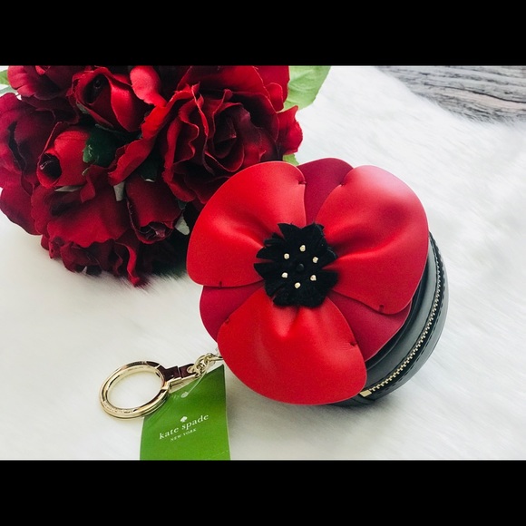 K♠️NY Ooh La La Poppy Coin Purse Key Fob - NWT!! - Picture 2 of 8